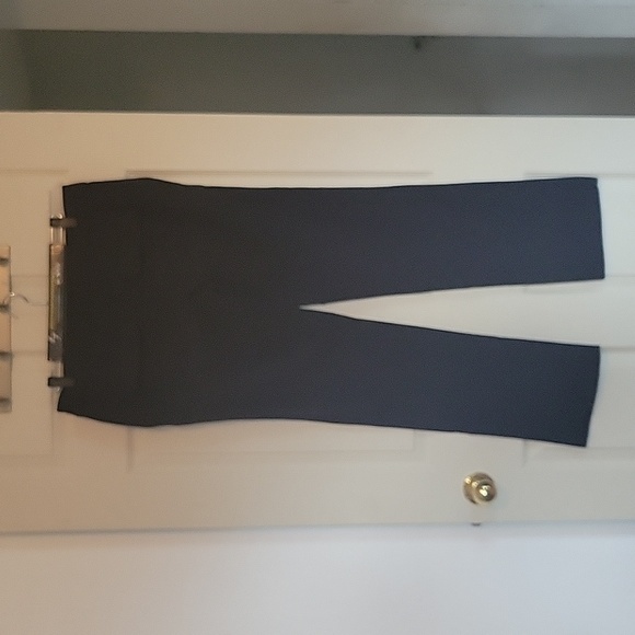 Women's Lole travel pant - Picture 2 of 7